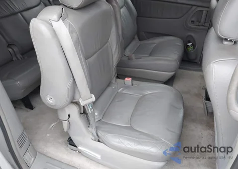 2005 Toyota Sienna Xle z USA, uszkodzony, nr VIN 5TDZA22C75S282620